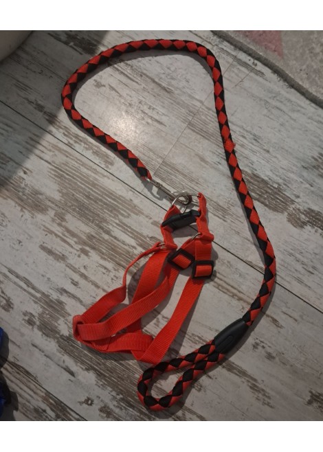 Нагръдник с повод до 10 кг